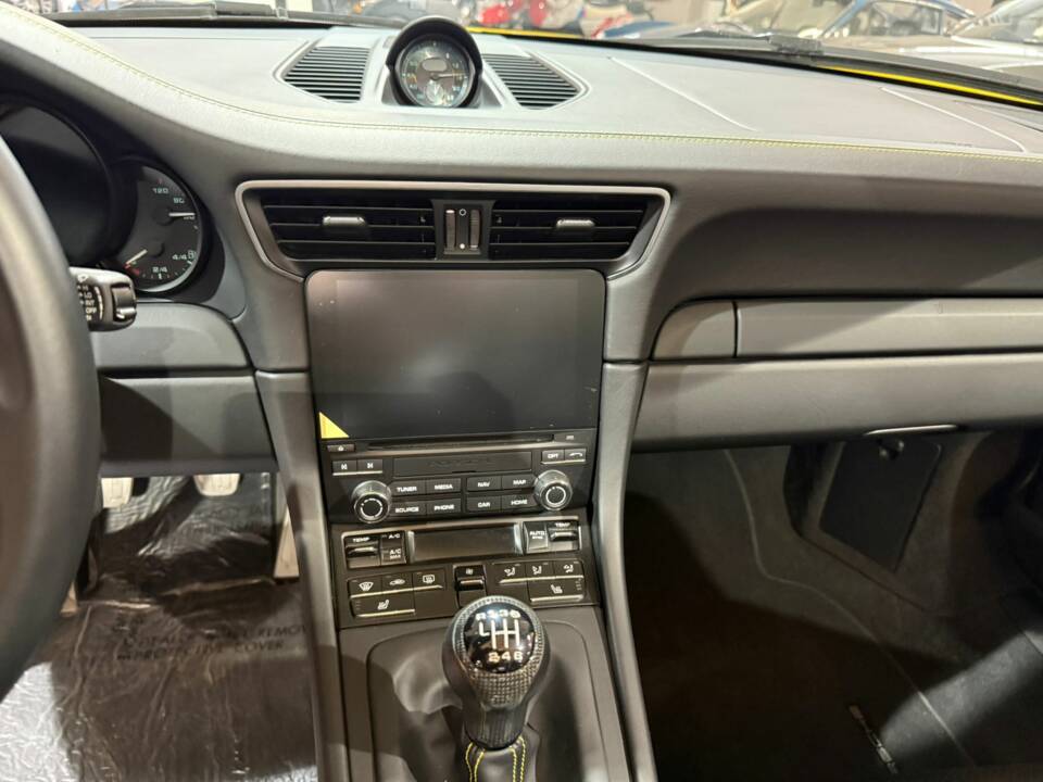 Bild 43/86 von Porsche 911 Speedster (2019)