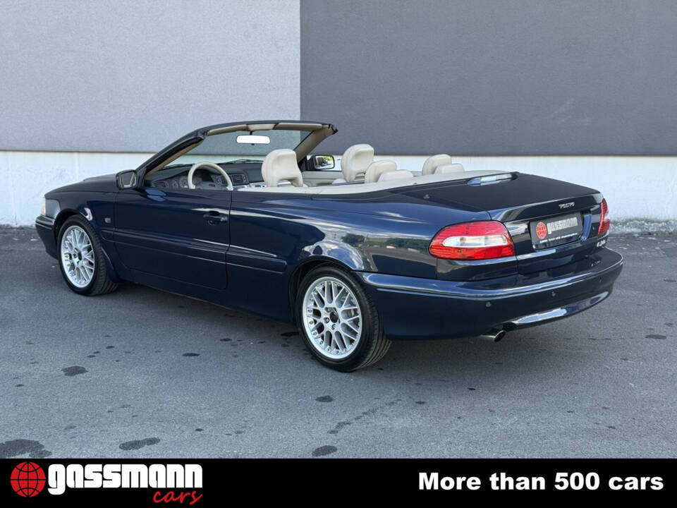 Image 6/15 of Volvo C70 2.0 T (2002)