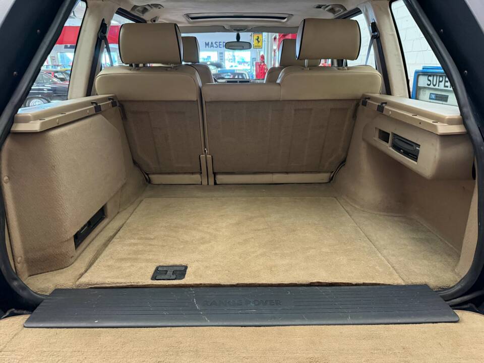 Image 16/19 de Land Rover Range Rover 4.6 HSE (1998)