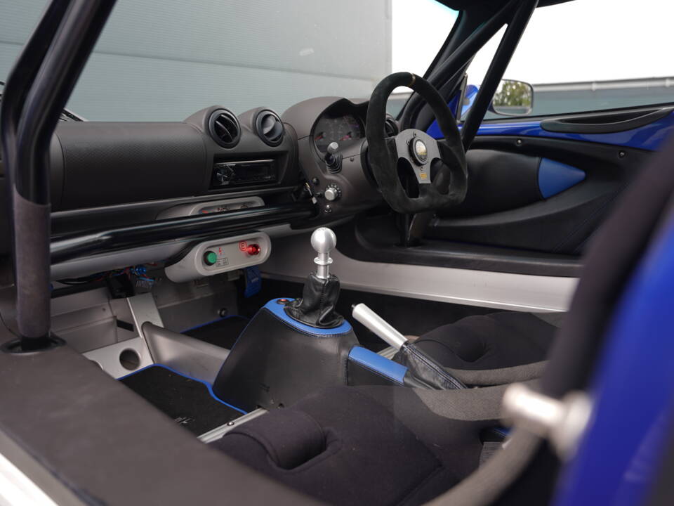 Image 31/50 of Lotus Exige S 240 (2008)