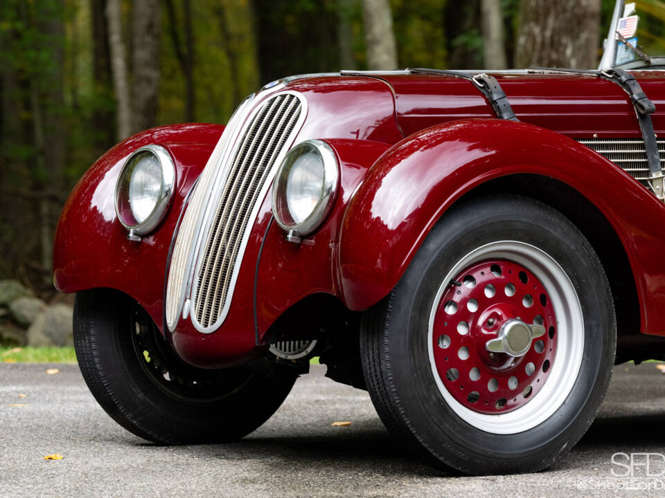 Image 14/47 of BMW 328 (1937)