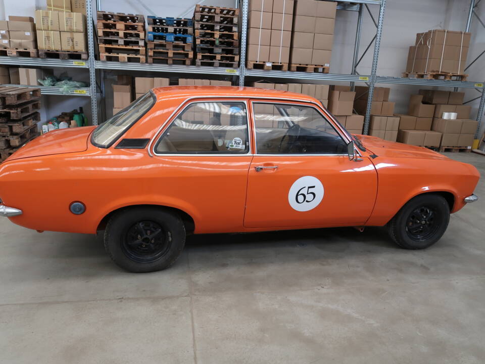 Bild 31/67 von Opel Ascona Caravan 1,9 S (1975)