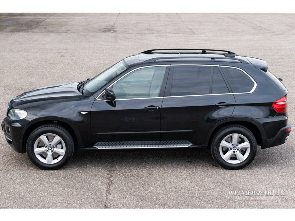 Image 5/28 de BMW X5 xDrive48i (2008)