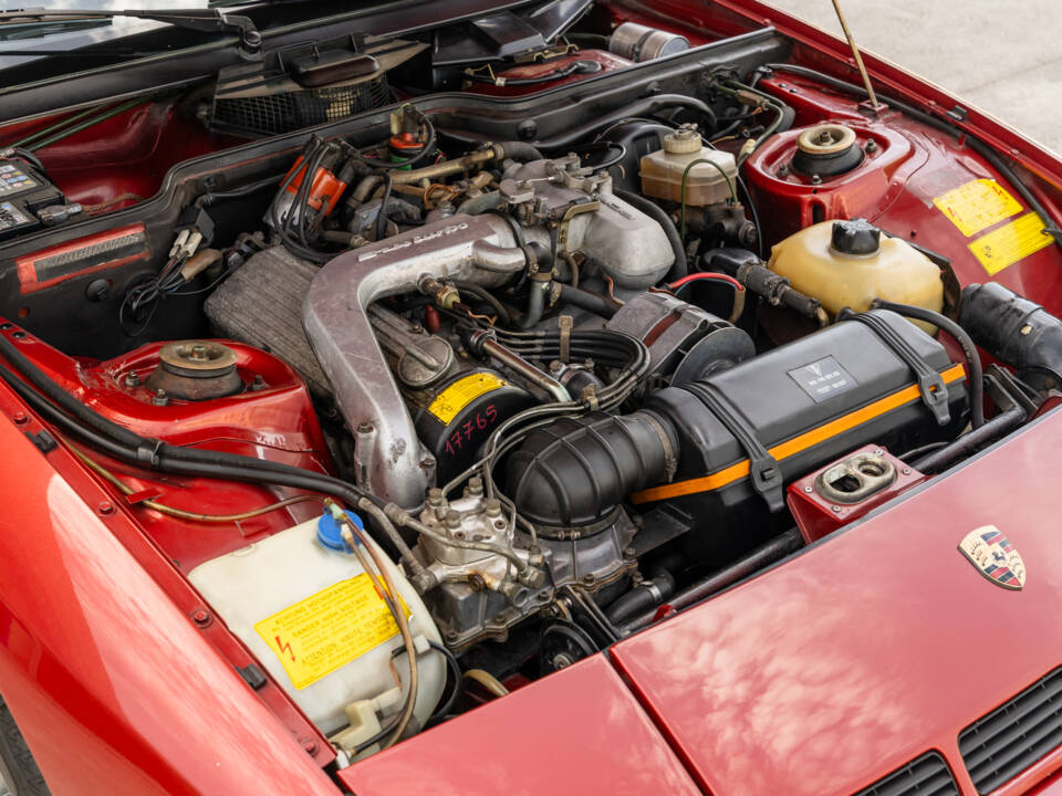 Image 52/58 of Porsche 924 Turbo (1982)
