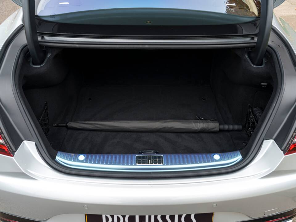 Immagine 29/31 di Mercedes-Benz S 63 AMG S 4MATIC (2019)