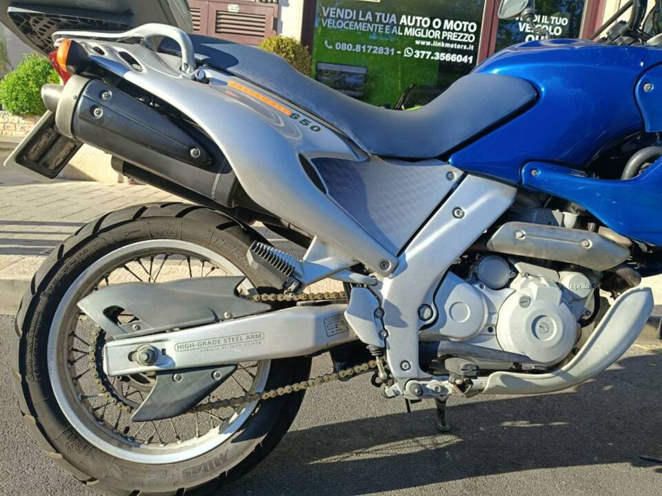 Image 15/41 de Aprilia DUMMY (1998)