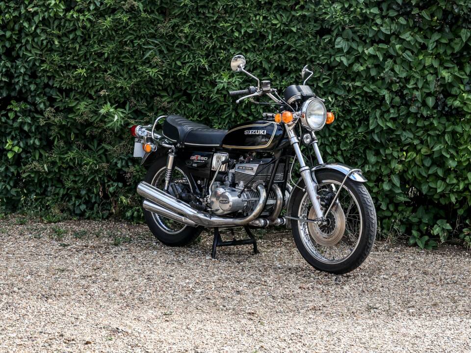Image 20/25 of Suzuki GT 550 II (1976)