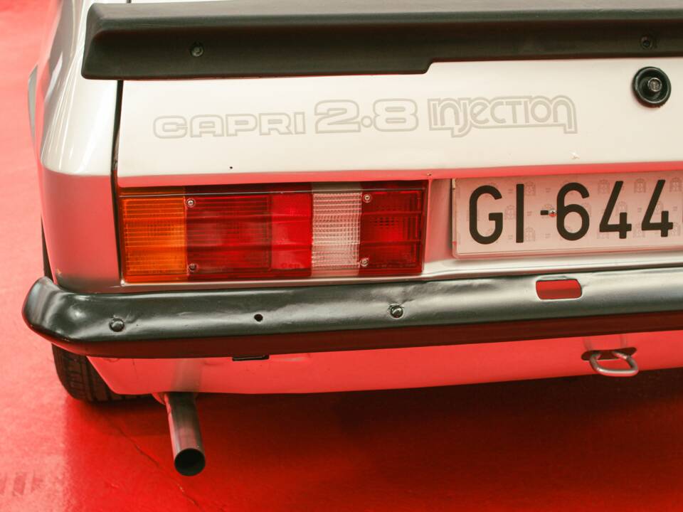 Image 12/34 of Ford Capri 2,8i (1981)