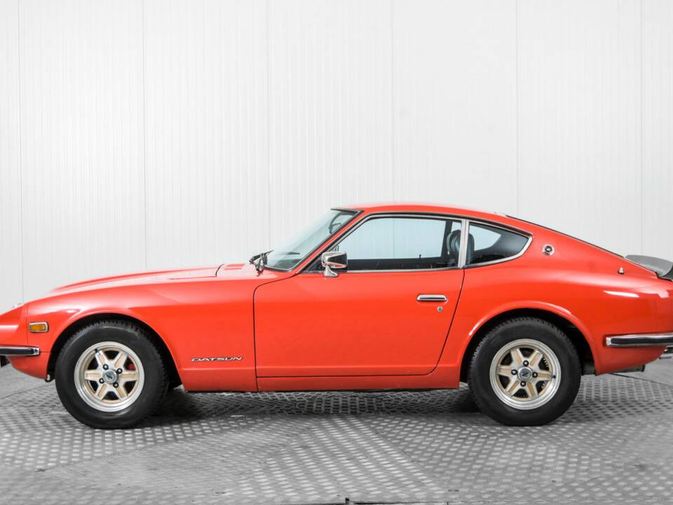 Image 9/50 of Datsun 240 Z (1974)