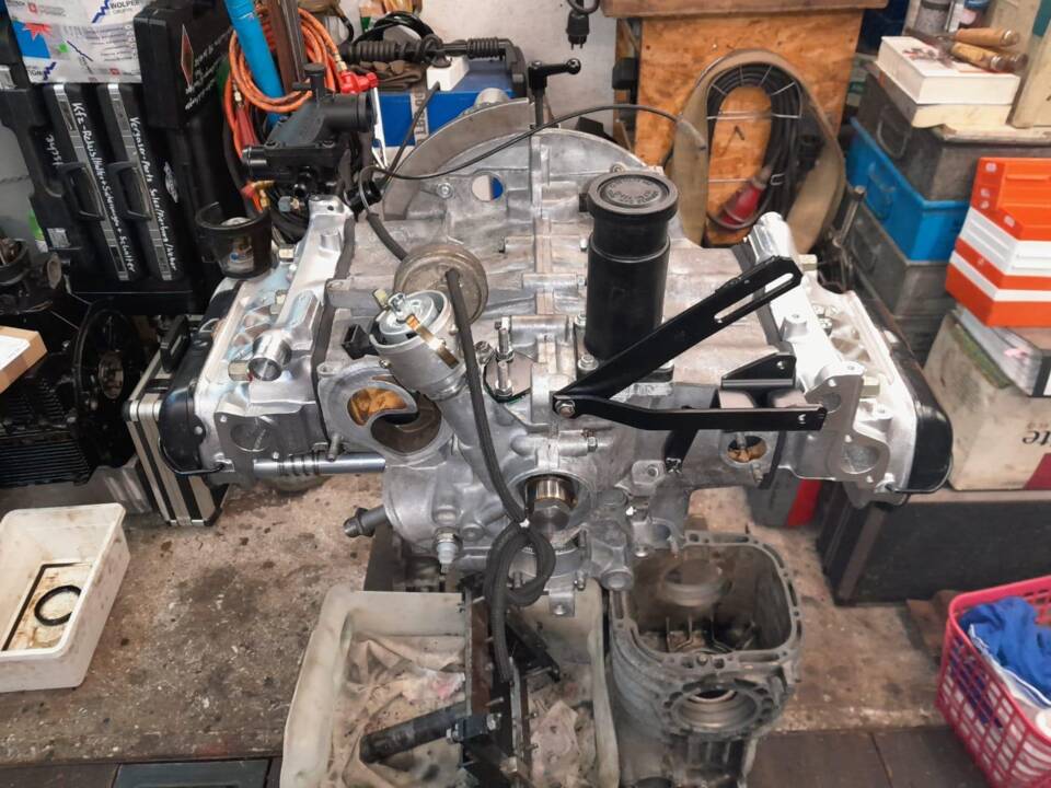 Afbeelding 14/16 van Volkswagen T3 Camper 2.1 Syncro (1991)