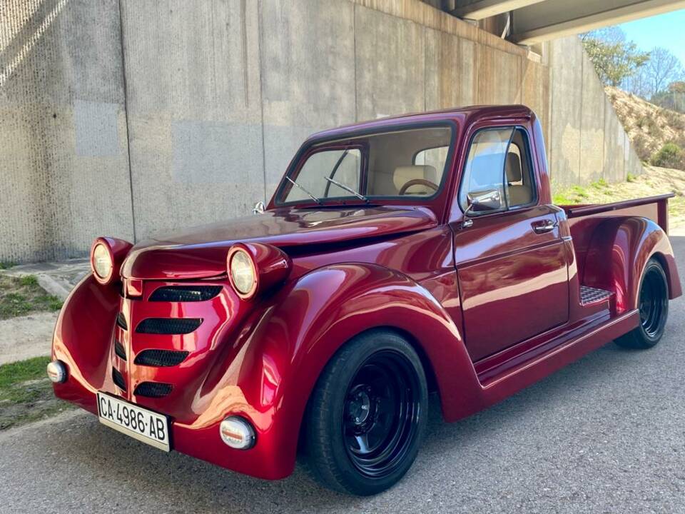 Image 2/91 of Renault R 4 F6 (1988)