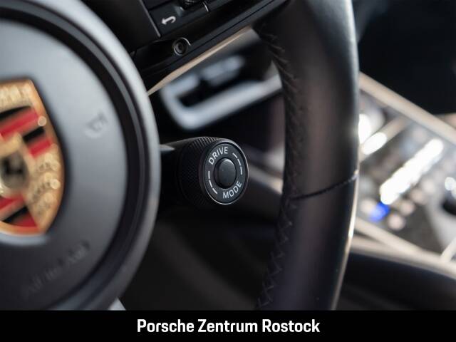 Imagen 26/34 de Porsche Cayenne Turbo S E-Hybrid (2023)