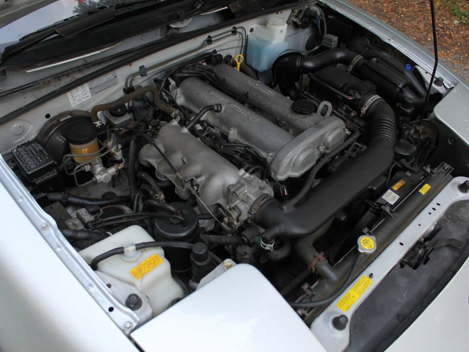 Afbeelding 15/17 van Mazda MX-5 1.8 (1997)