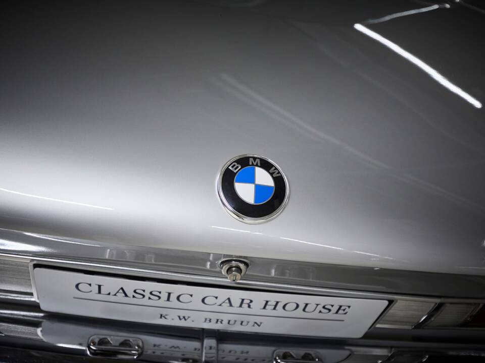 Image 30/100 of BMW 3.0 CSi (1973)