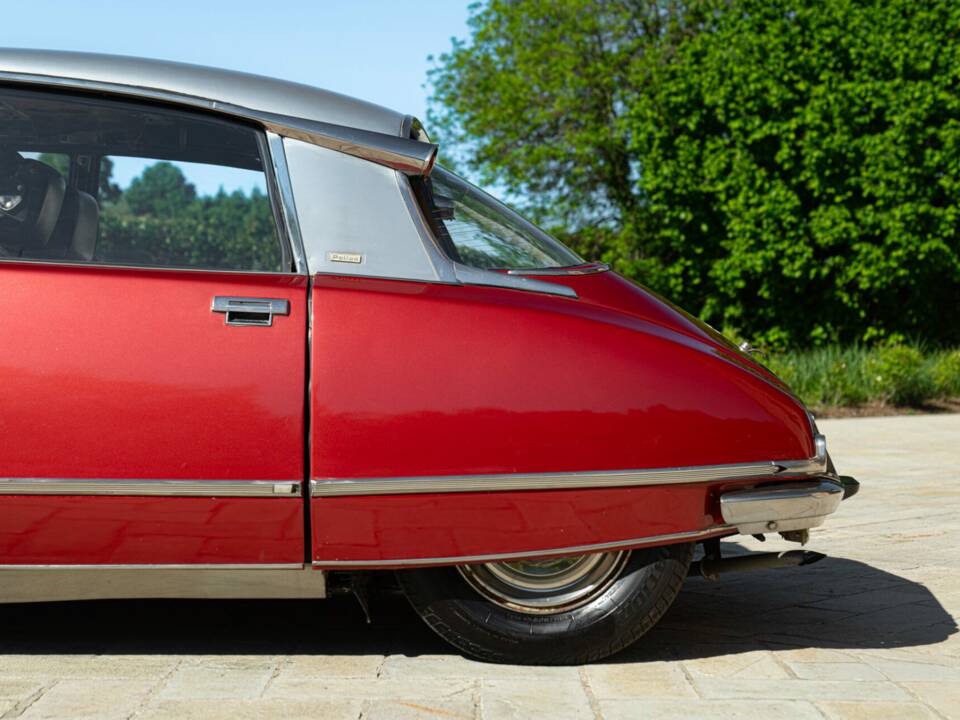 Bild 10/50 von Citroën DS 23 Pallas (1972)