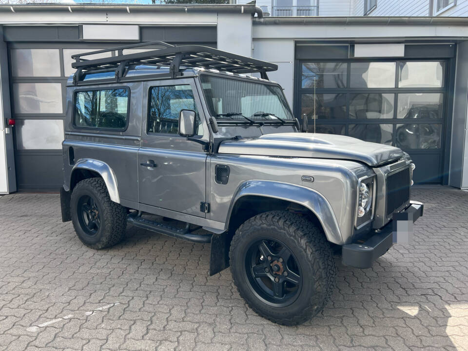 Immagine 8/28 di Land Rover Defender 90 (2015)