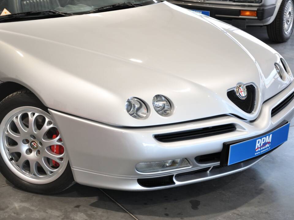 Image 30/32 of Alfa Romeo Spider 3.0 V6 24V (2002)