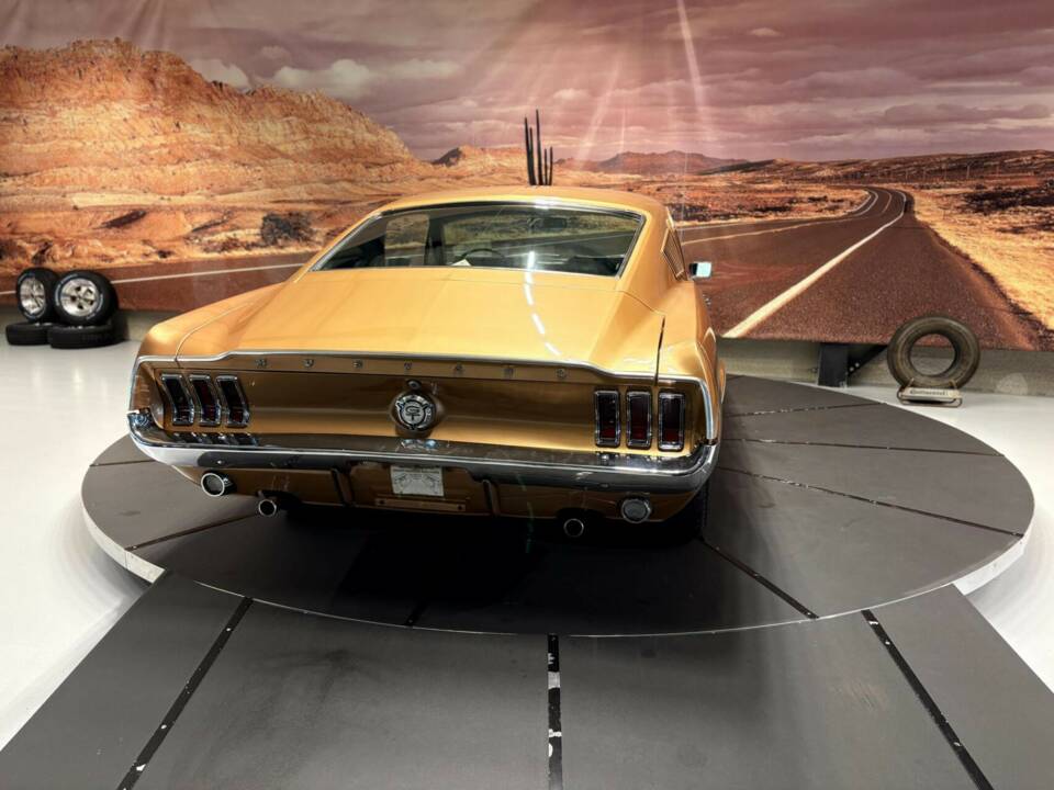 Afbeelding 2/50 van Ford Mustang 289 (1967)