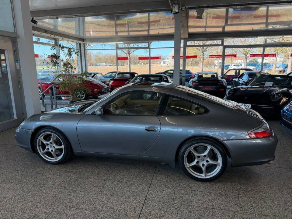 Afbeelding 24/30 van Porsche 911 Carrera (2003)