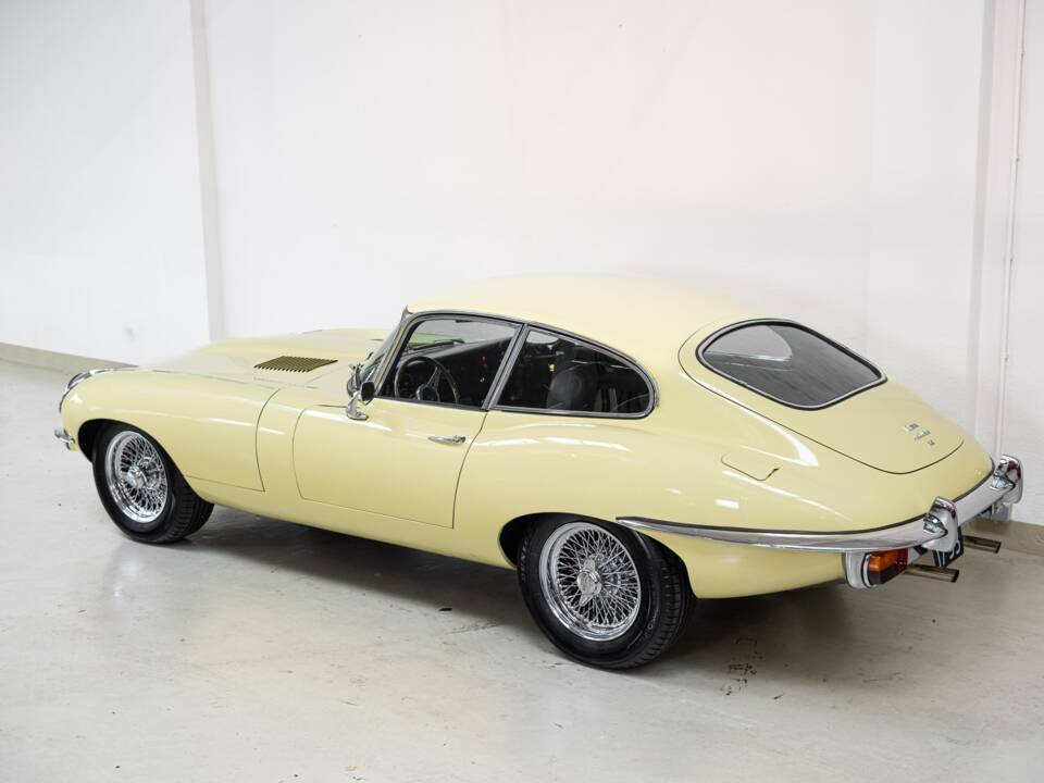 Imagen 39/40 de Jaguar E-Type (2+2) (1970)