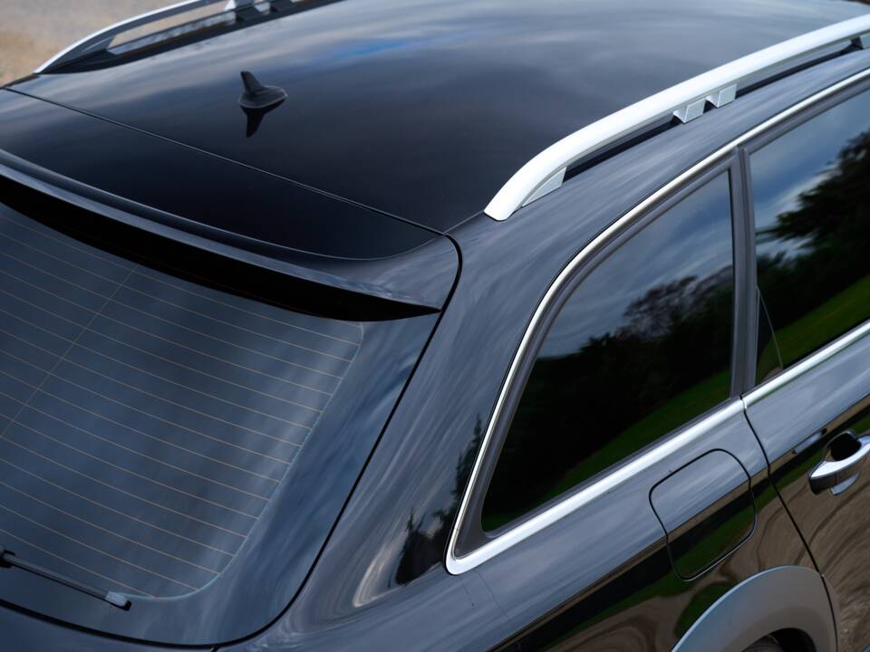 Image 35/50 of Audi A6 3.0 TFSI allroad quattro (2013)