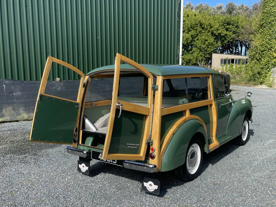 Immagine 5/12 di Morris Minor 1000 Traveller (1962)