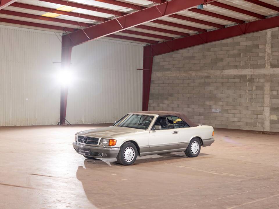 Bild 2/56 von Mercedes-Benz 500 SEC Bähr (1990)