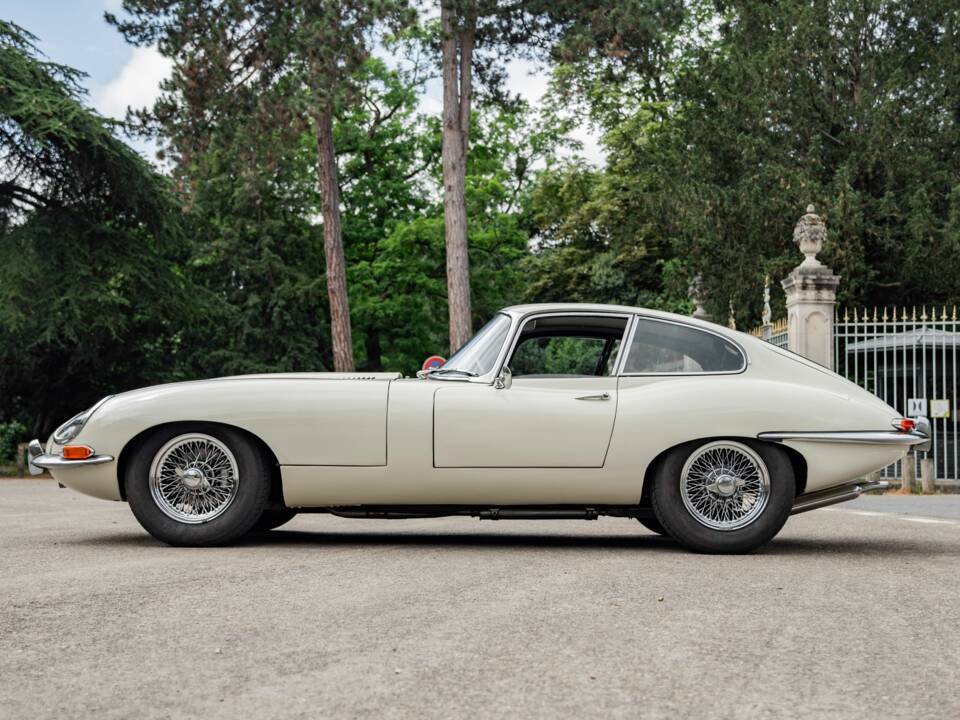 Image 8/50 de Jaguar Type E 3.8 (1963)