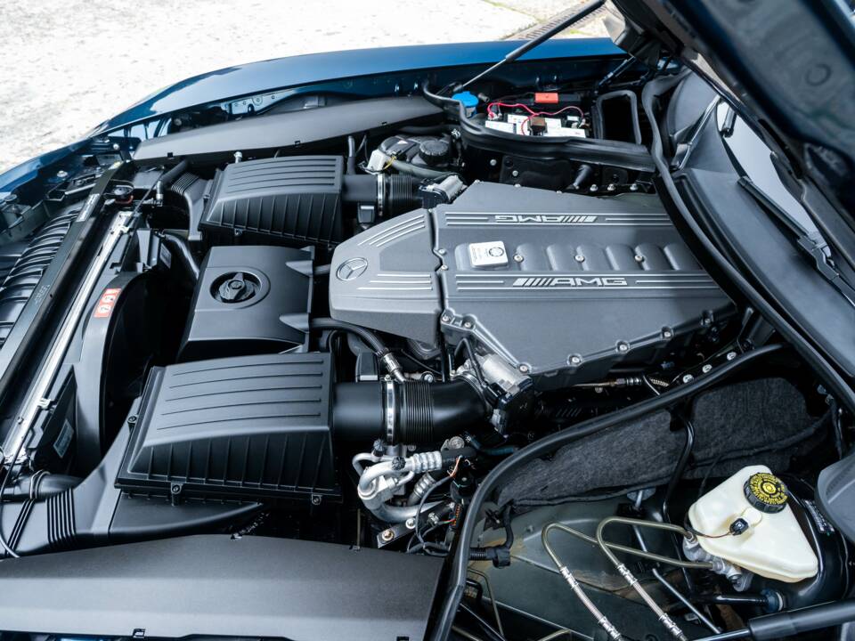 Afbeelding 38/38 van Mercedes-Benz SLS AMG (2010)