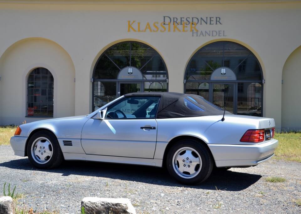 Imagen 15/50 de Mercedes-Benz 300 SL (1991)