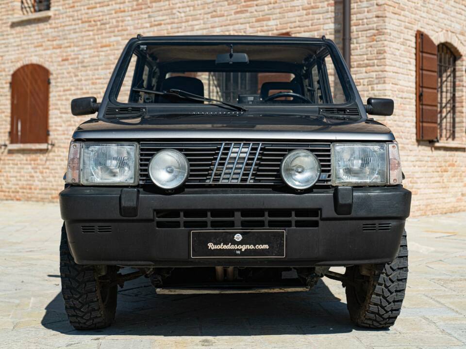 Bild 3/50 von FIAT Panda 4x4 1,0 (1987)