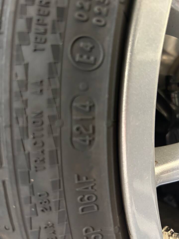 Image 31/63 of Porsche 928 GT (1989)