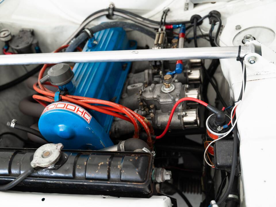 Image 42/47 de Ford Escort RS 2000 (1975)
