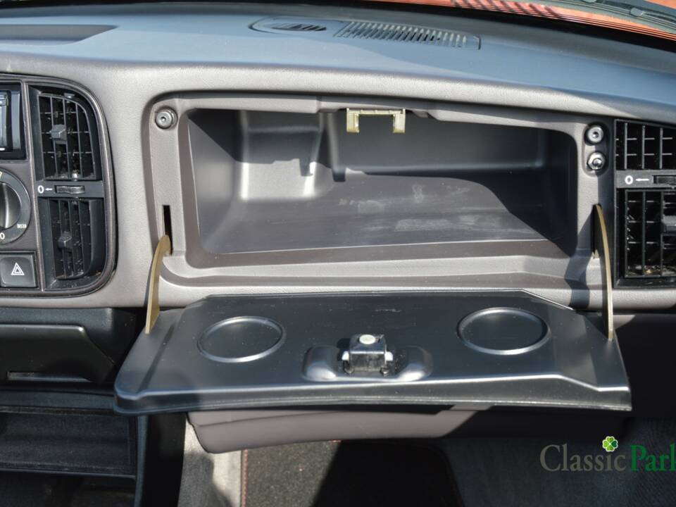 Bild 50/50 von Saab 900 2.0i 16V (1993)