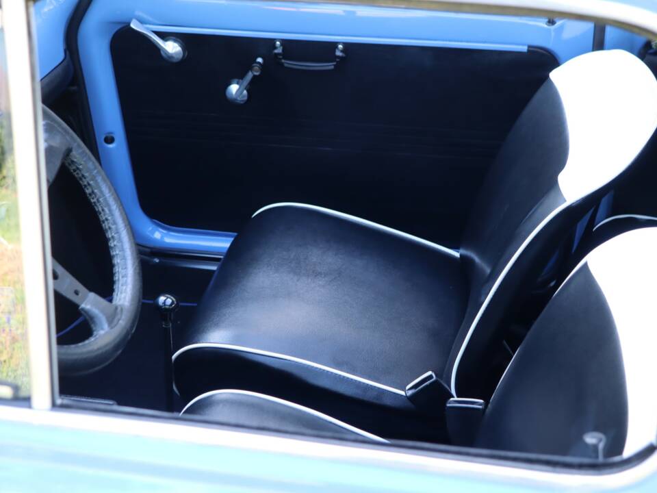 Image 16/50 of FIAT 500 F (1967)