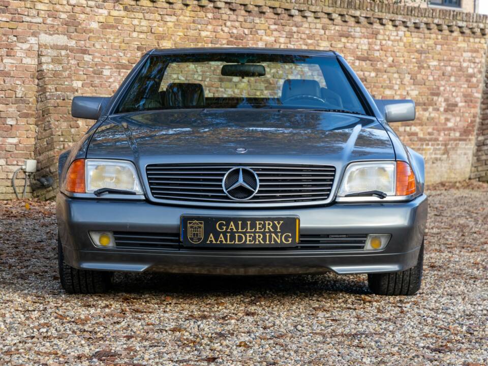 Image 5/50 of Mercedes-Benz 500 SL (1991)