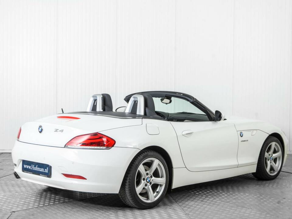 Image 2/50 of BMW Z4 sDrive23i (2010)