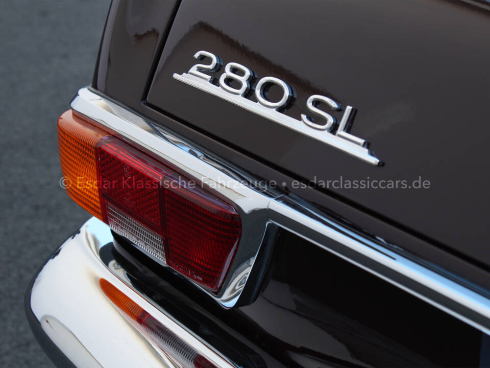 Image 22/33 de Mercedes-Benz 280 SL (1969)