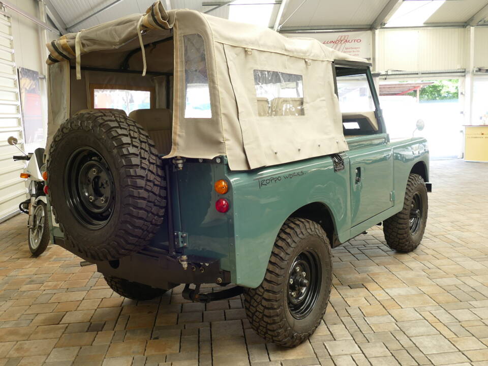 Image 4/19 de Land Rover 88 (1978)