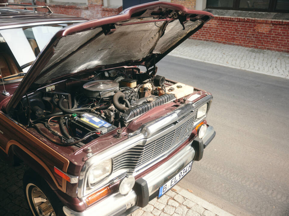 Image 50/96 of Jeep Wagoneer Limited (1982)