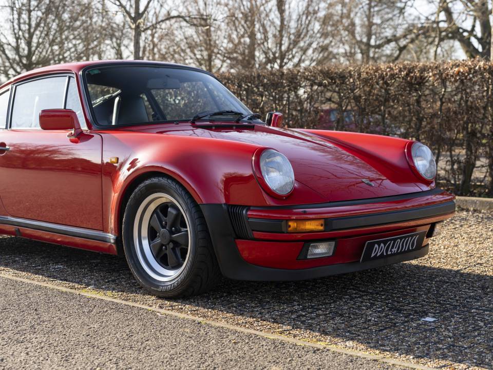 Bild 10/30 von Porsche 911 Turbo 3.3 (1988)