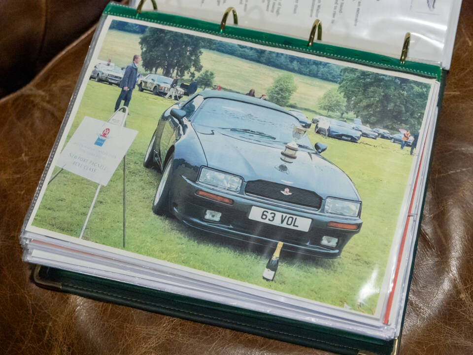 Image 96/100 of Aston Martin Virage Volante (1992)