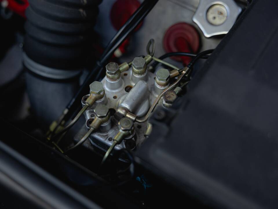 Image 54/60 of Ferrari 328 GTS (1986)