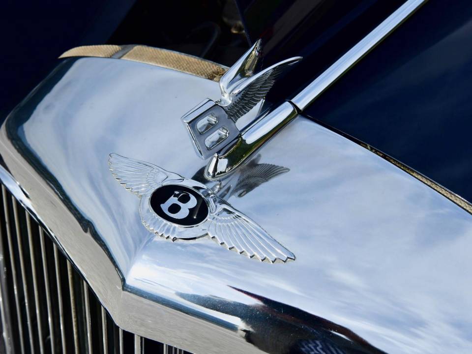 Image 35/50 of Bentley S 1 Continental (1956)