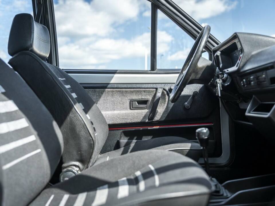 Image 6/15 of Volkswagen Polo II Coupe 1.0 (1982)