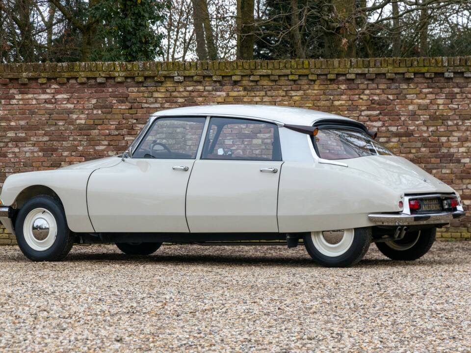 Afbeelding 46/50 van Citroën D Spécial (1971)