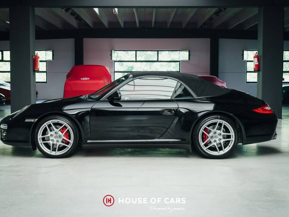 Bild 10/25 von Porsche 911 Carrera 4S (2010)