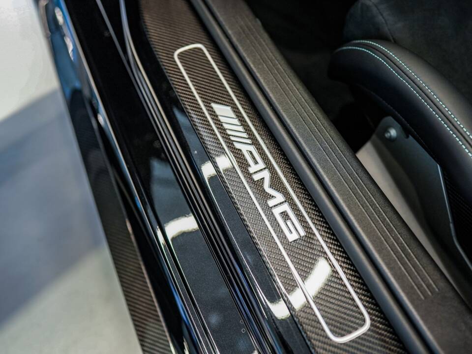 Image 19/25 of Mercedes-AMG GT Black Series "P One Edition" (2021)