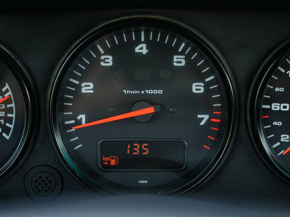 Immagine 50/50 di Porsche 911 Carrera 4S (1996)