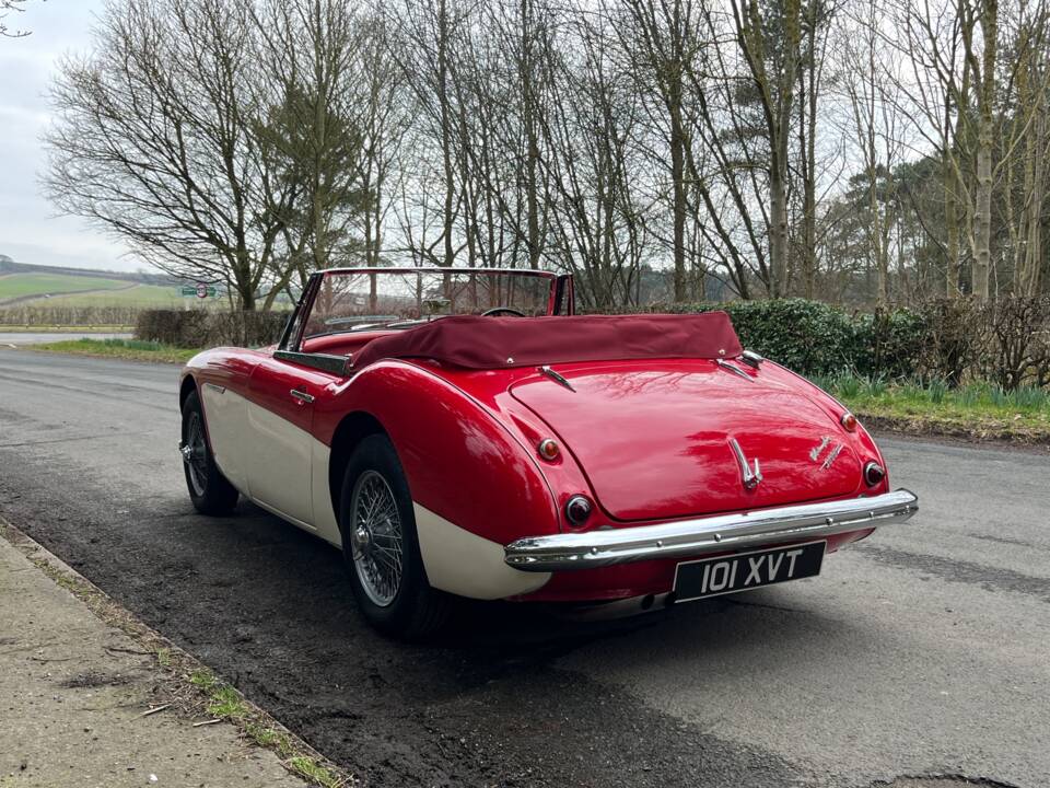 Image 4/21 of Austin-Healey 3000 Mk II (BN7) (1962)